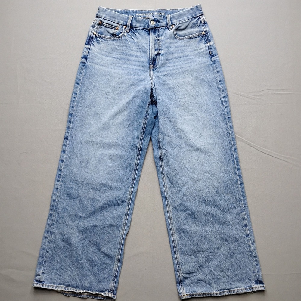 American Eagle Curvy Super High Rise Baggy Straight Light Wash Jeans Size 12
